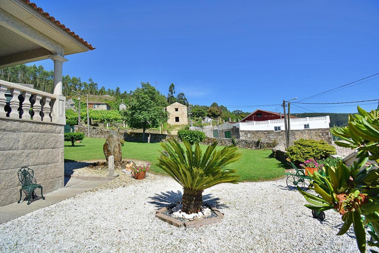 Galihost - A Casa De Otilia Villa Meano Exterior photo